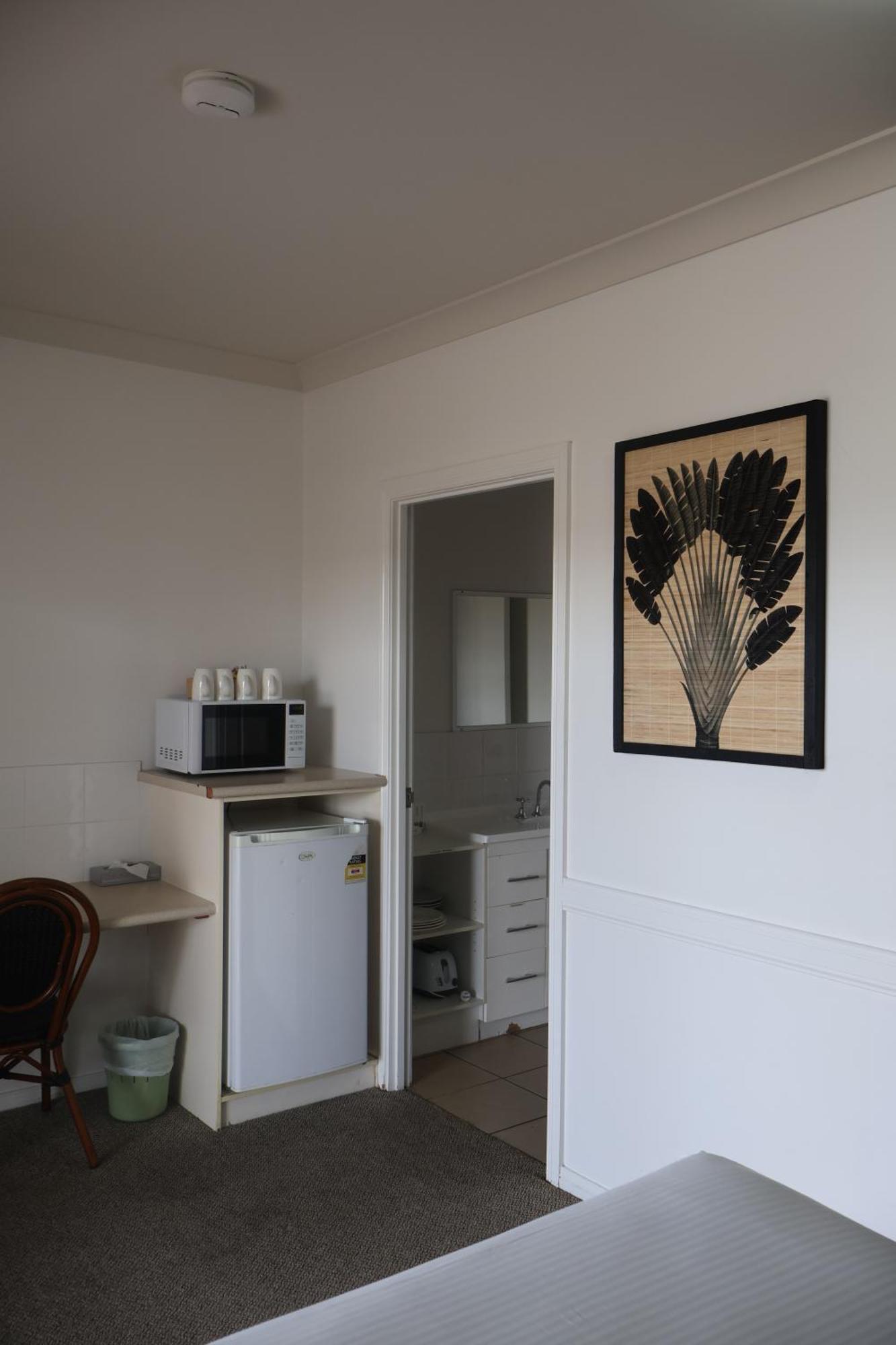 Park Avenue Motel 3*